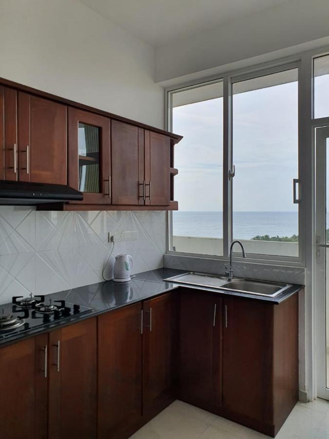 New 2 Bedroom Apartment, 100M Away From The Beach Dehiwala-Mount Lavinia Esterno foto