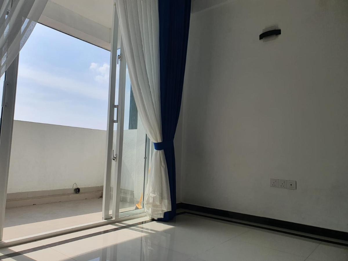 New 2 Bedroom Apartment, 100M Away From The Beach Dehiwala-Mount Lavinia Esterno foto