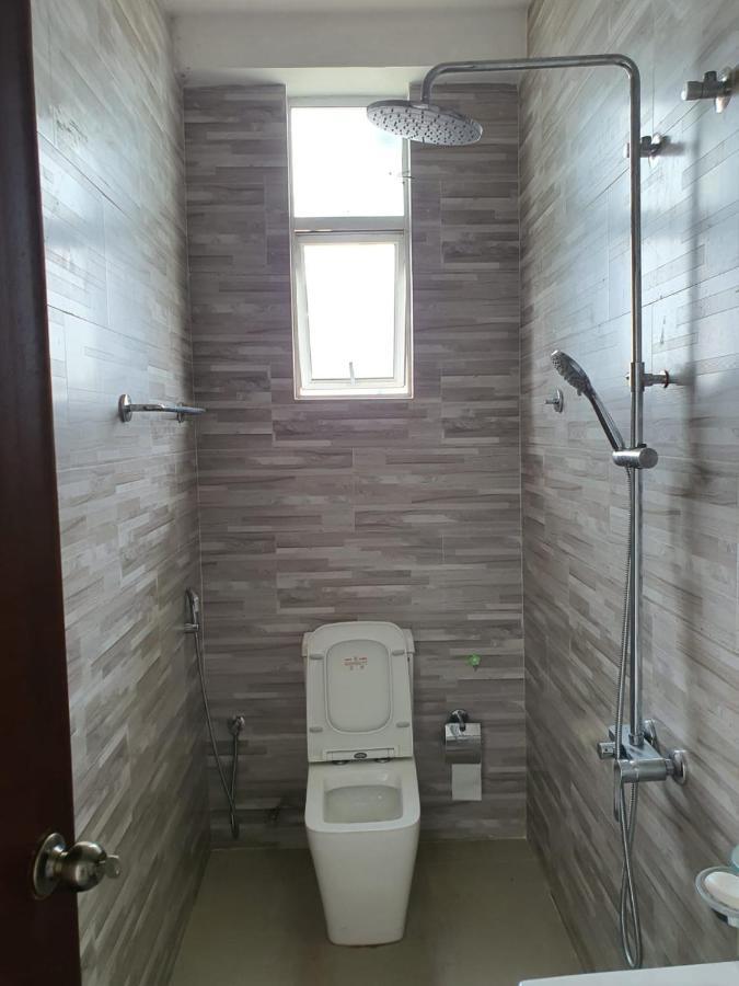 New 2 Bedroom Apartment, 100M Away From The Beach Dehiwala-Mount Lavinia Esterno foto